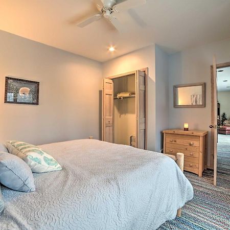 Resort-Style Harbor Springs Home With 2 Decks! Exterior foto
