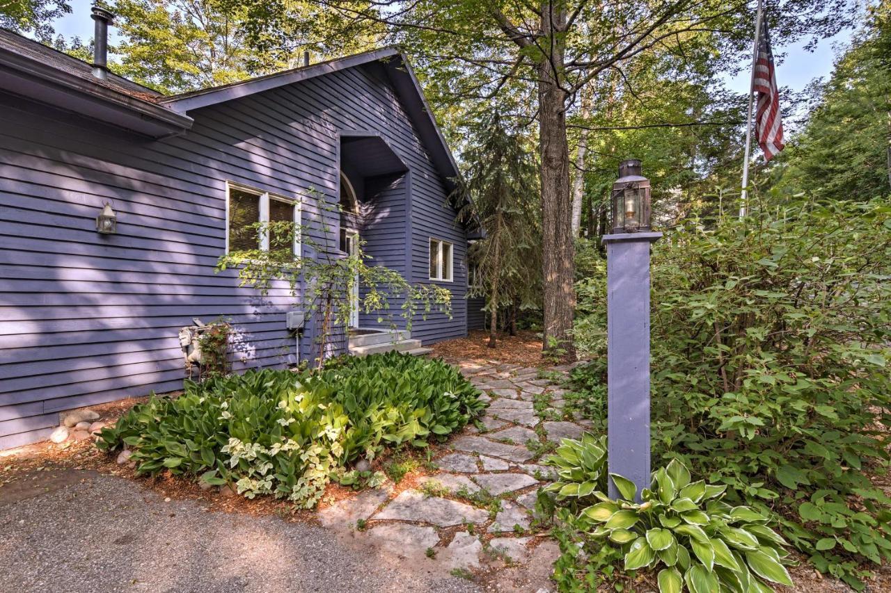 Resort-Style Harbor Springs Home With 2 Decks! Exterior foto